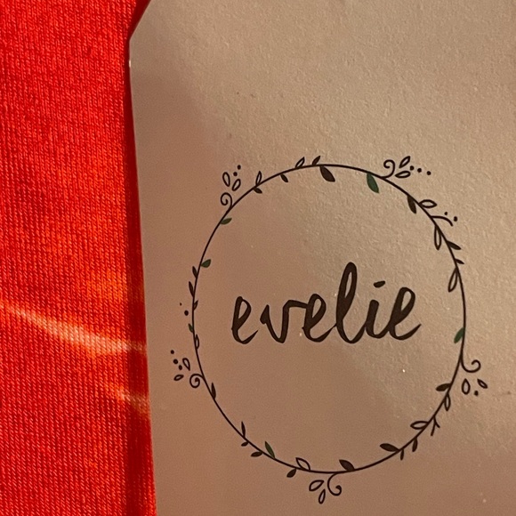 Dress - Picture 5 of 6